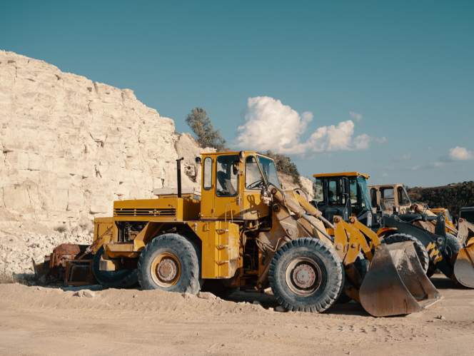 SHANTUI Forest bulldozer